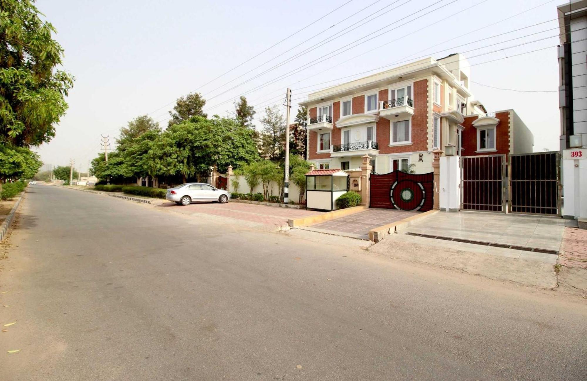 OYO 8704 Hotel Good Care Gurgaon Exterior foto