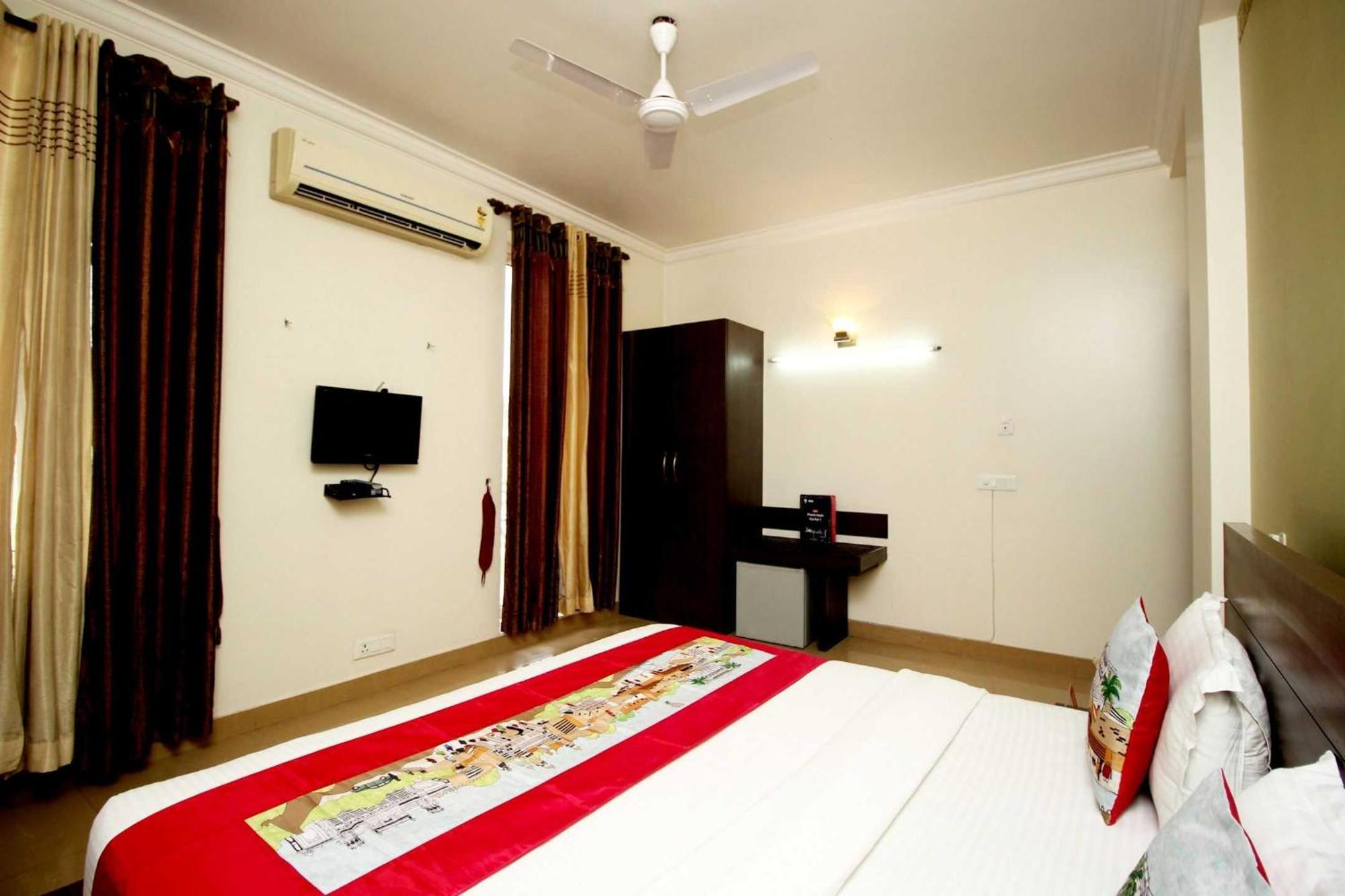 OYO 8704 Hotel Good Care Gurgaon Exterior foto