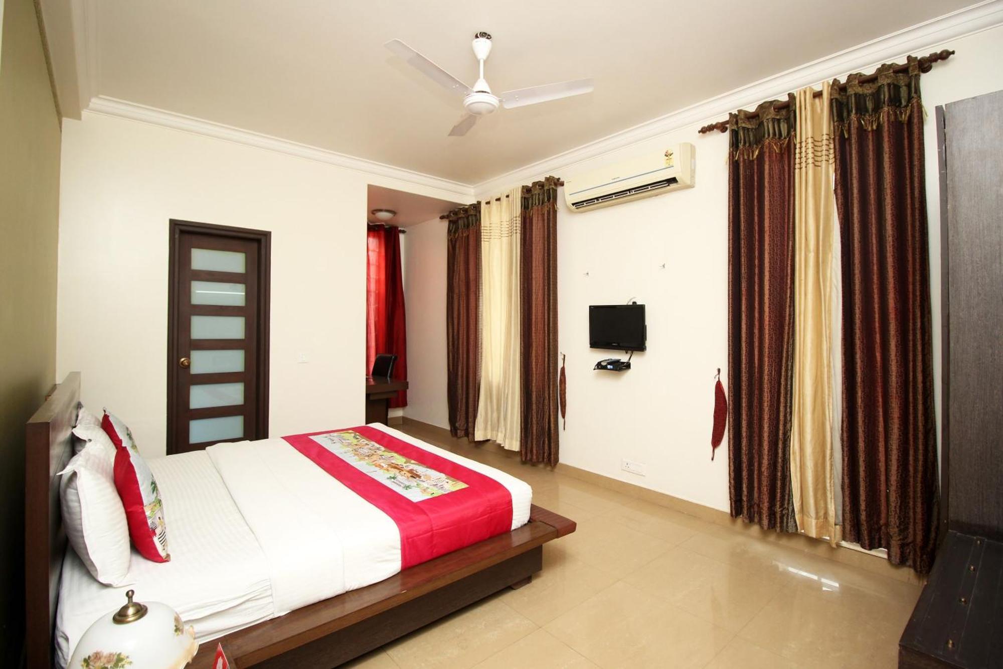 OYO 8704 Hotel Good Care Gurgaon Exterior foto