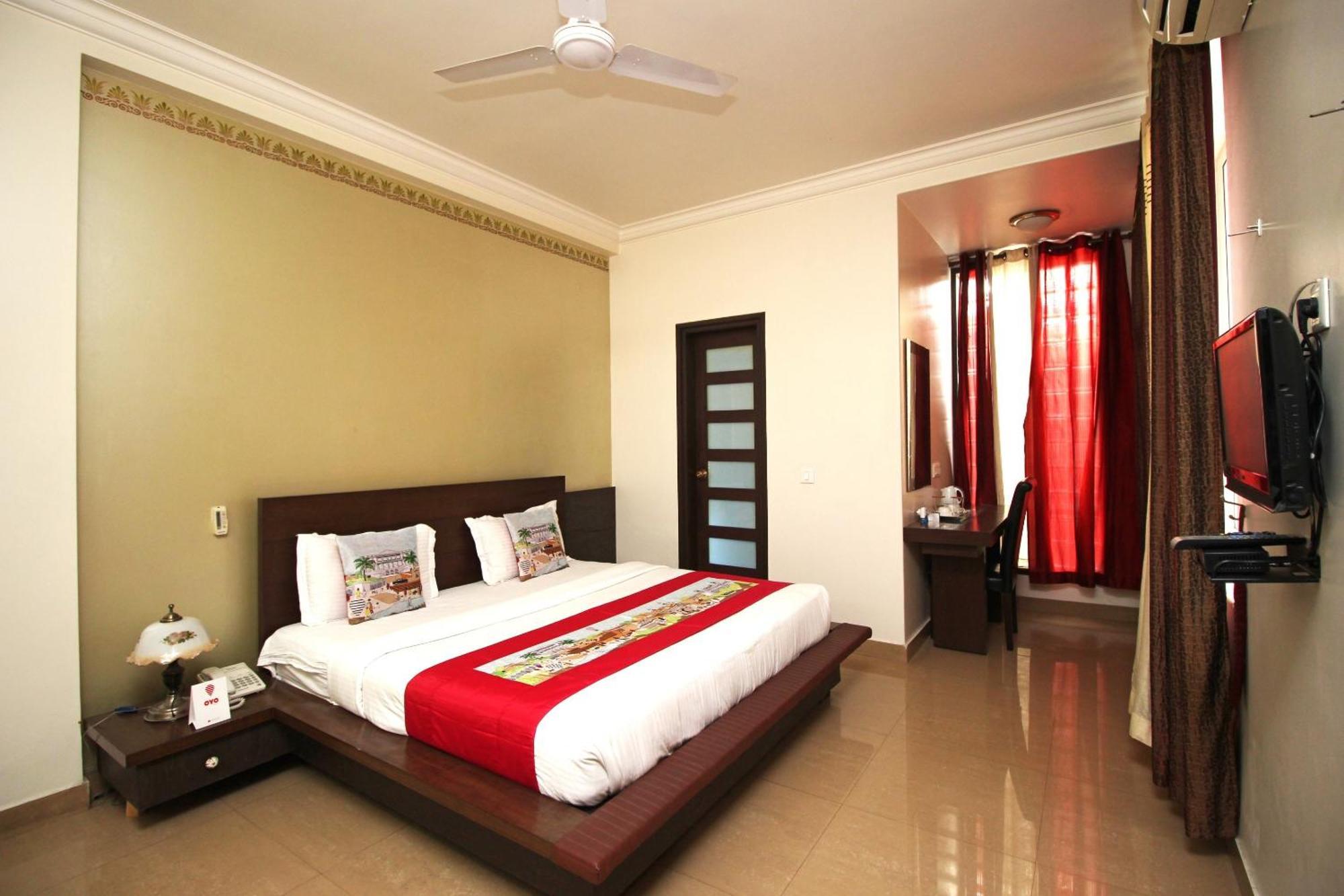 OYO 8704 Hotel Good Care Gurgaon Exterior foto