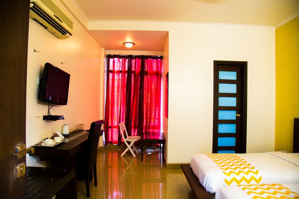 OYO 8704 Hotel Good Care Gurgaon Exterior foto